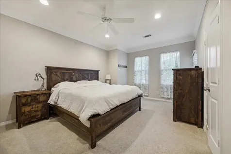 615 W 24th Street Houston TX 77008