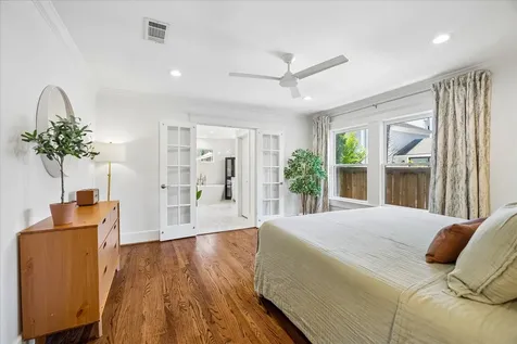 816 W Cottage Street Houston TX 77009