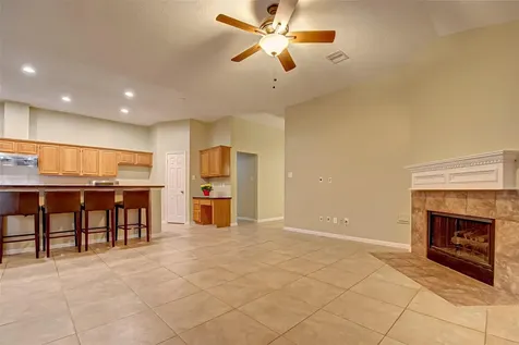 4611 Summer Lakes Sugar Land TX 77479