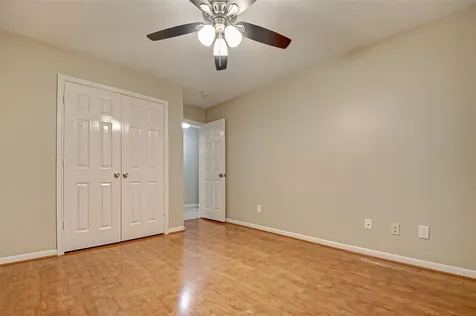 4611 Summer Lakes Sugar Land TX 77479