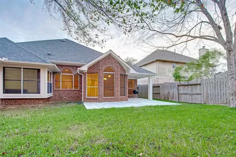 4611 Summer Lakes Sugar Land TX 77479