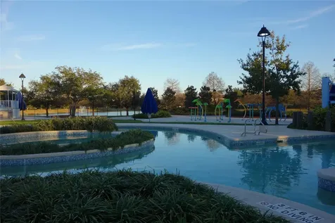 4611 Summer Lakes Sugar Land TX 77479