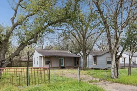 2326 28th Avenue N Texas City TX 77590