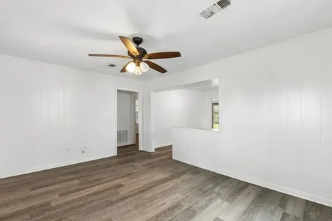 2326 28th Avenue N Texas City TX 77590
