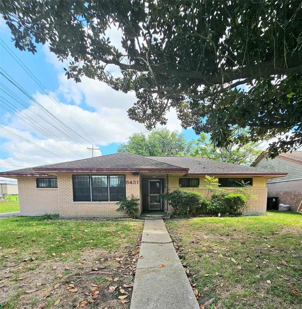 8431 Dover Street Houston TX 77061