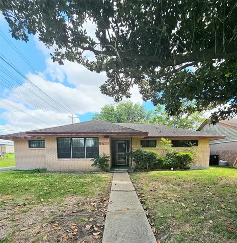 8431 Dover Street Houston TX 77061