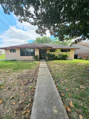 8431 Dover Street Houston TX 77061