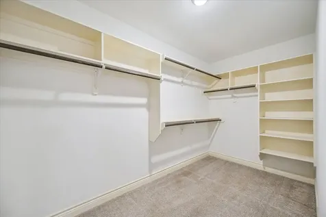 7127 Walkway Street Houston TX 77036