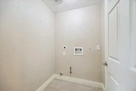7127 Walkway Street Houston TX 77036