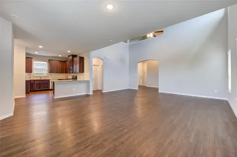 13217 Dalvay Beach Drive Texas City TX 77568