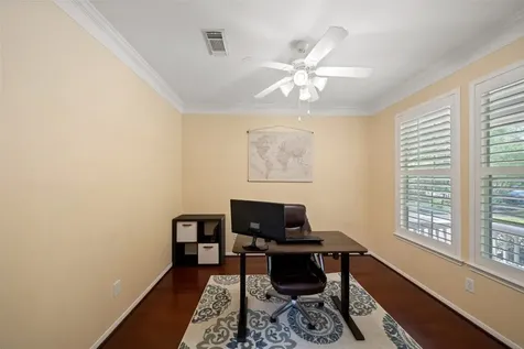 50 E Sundance Circle The Woodlands TX 77382
