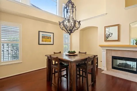 50 E Sundance Circle The Woodlands TX 77382