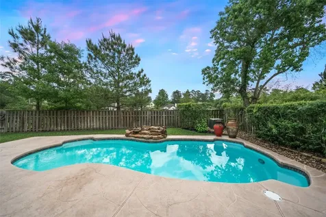 50 E Sundance Circle The Woodlands TX 77382