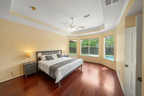 50 E Sundance Circle The Woodlands TX 77382