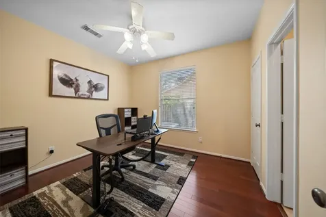 50 E Sundance Circle The Woodlands TX 77382