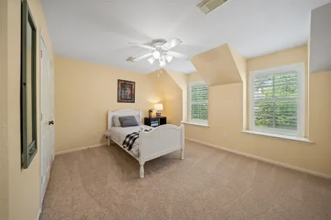 50 E Sundance Circle The Woodlands TX 77382
