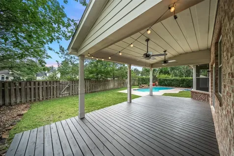 50 E Sundance Circle The Woodlands TX 77382