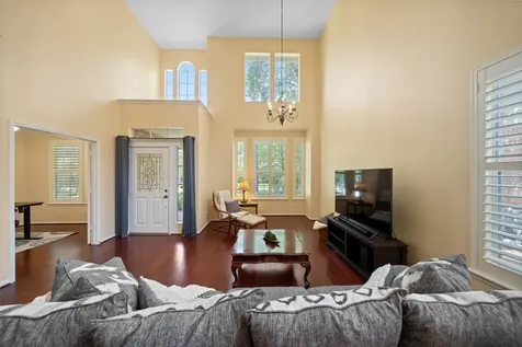 50 E Sundance Circle The Woodlands TX 77382