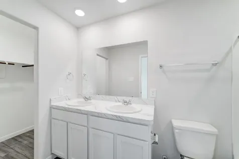 128 Road 5714 Cleveland TX 77327