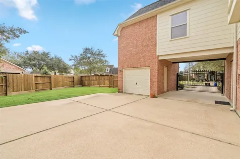 2579 Costa Mesa Circle League City TX 77573