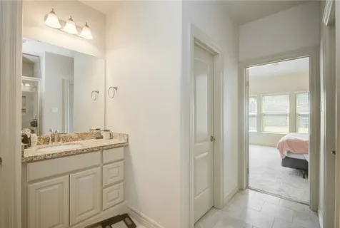 57 Red Maple Court Lake Jackson TX 77566