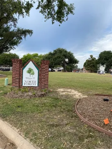 415 N Forest Boulevard Houston TX 77090