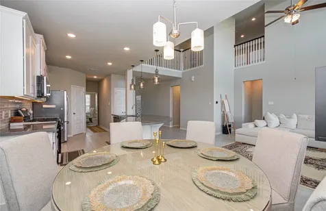 7406 Oakmont Avenue Mont Belvieu TX 77523