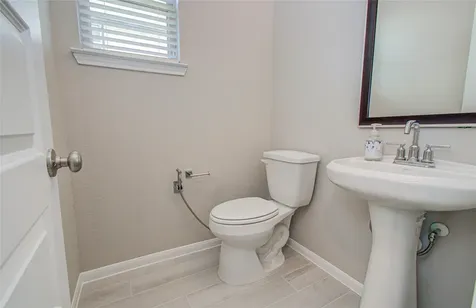 7406 Oakmont Avenue Mont Belvieu TX 77523