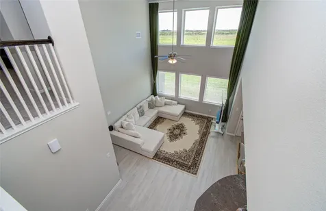 7406 Oakmont Avenue Mont Belvieu TX 77523