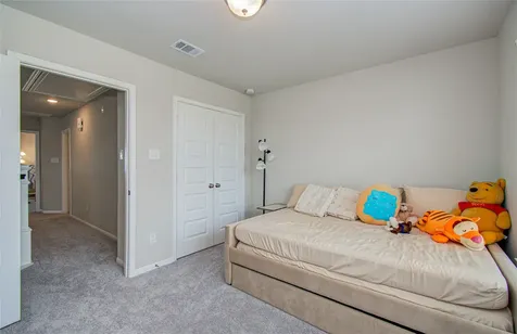 7406 Oakmont Avenue Mont Belvieu TX 77523