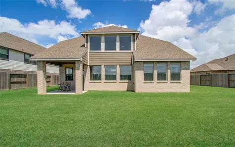 7406 Oakmont Avenue Mont Belvieu TX 77523