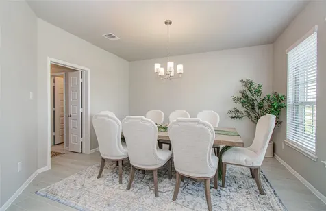 7406 Oakmont Avenue Mont Belvieu TX 77523
