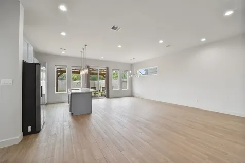 6809 Rocinante Lane Houston TX 77092