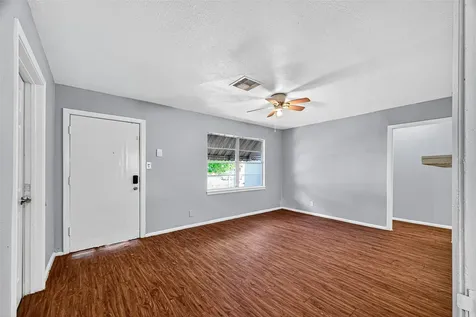 10106 Sierra Drive Houston TX 77051