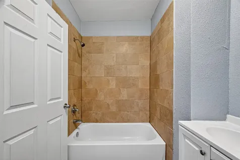 10106 Sierra Drive Houston TX 77051