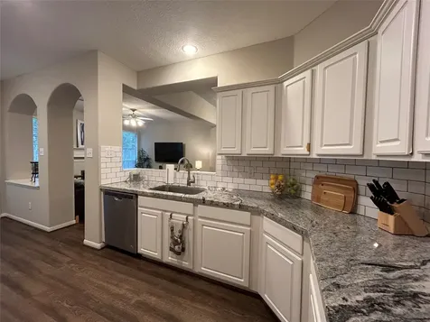 132 Piper Trail The Woodlands TX 77381