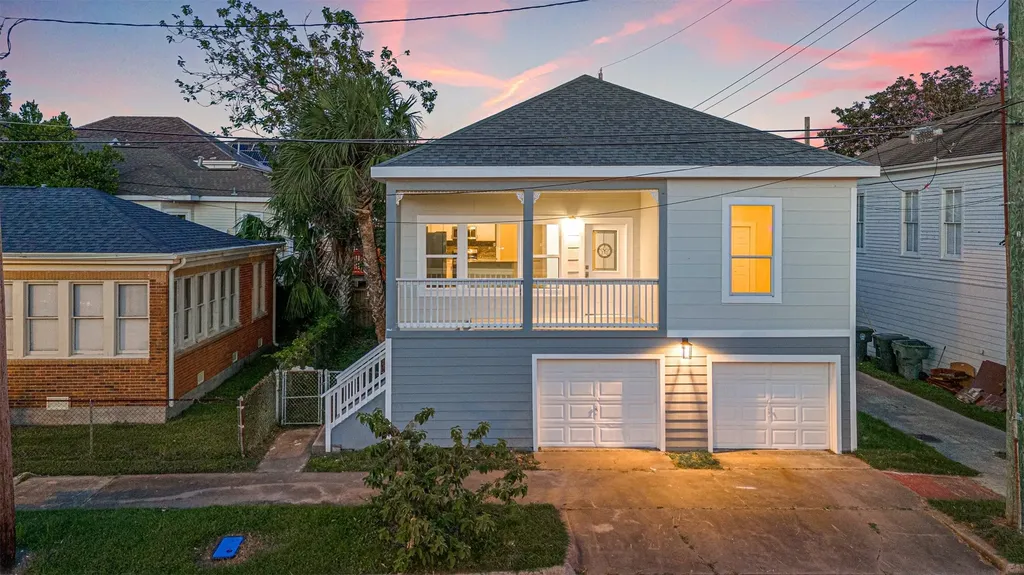 1812 27th Street Galveston TX 77550