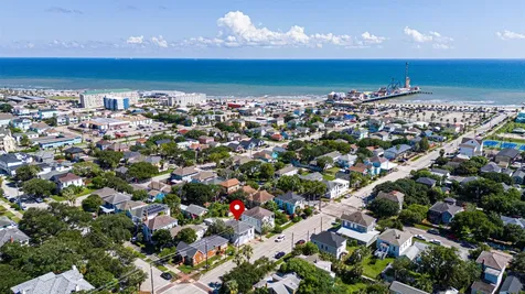 1812 27th Street Galveston TX 77550