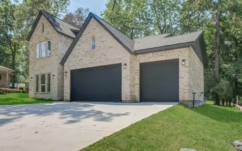 1802 Rollingwood Drive Huntsville TX 77340