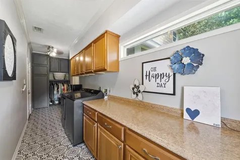 14707 Sandy Creek Drive Houston TX 77070