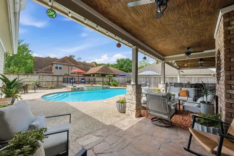 14707 Sandy Creek Drive Houston TX 77070
