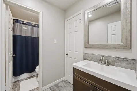 14707 Sandy Creek Drive Houston TX 77070