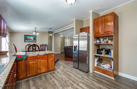 21526 Juliann Alyes Porter TX 77365