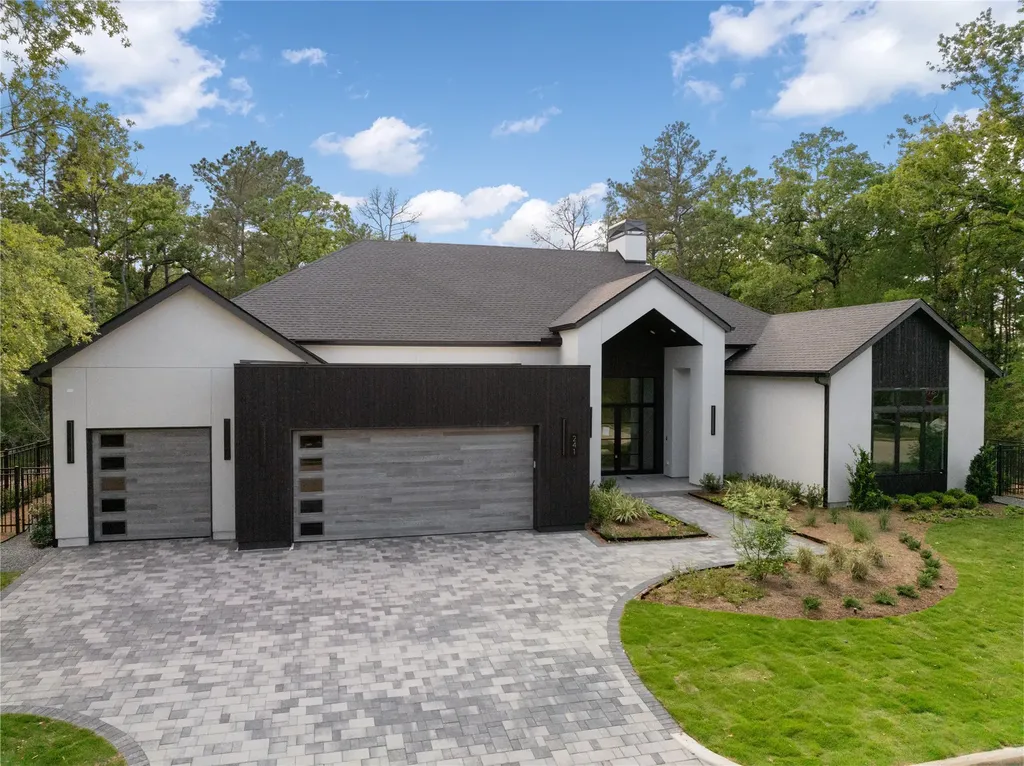 241 Eminence Isle Montgomery TX 77316