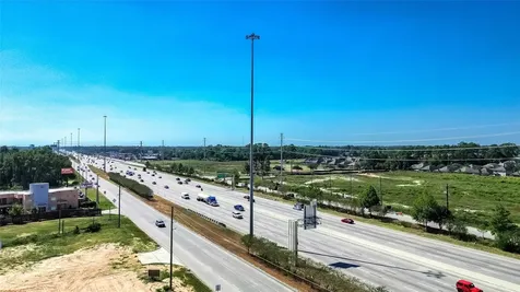 24255 Us Highway 59 Porter TX 77365