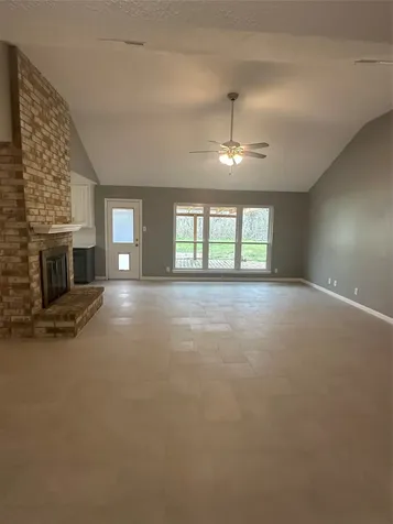 501 Cindyrella Drive Highlands TX 77562