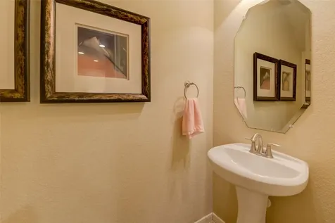 22 Bettina Lane The Woodlands TX 77382