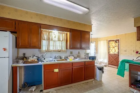 2330 Lavender Street Port Arthur TX 77640