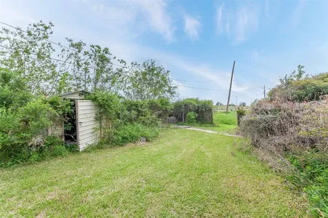 2330 Lavender Street Port Arthur TX 77640