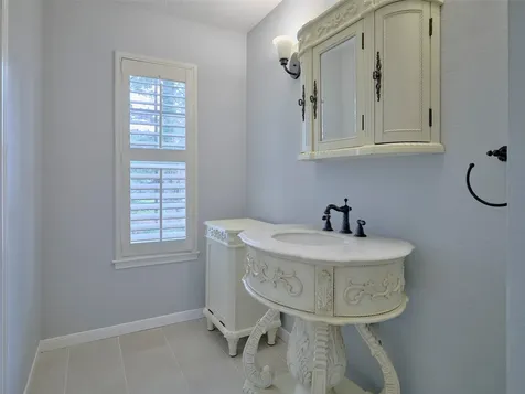 13127 Paradise Valley Drive Houston TX 77069
